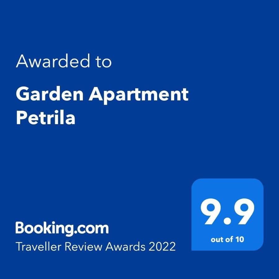 Garden Apartament Petrila 外观 照片